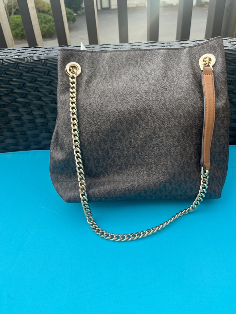 Michael Kors Brown MK Logo Chain Shoulder Bag with Gold Hardware - Picture 3 of 9